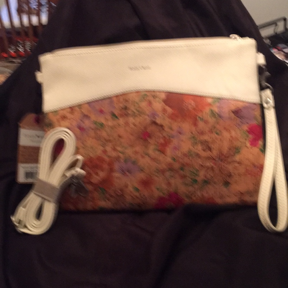 Wristlet
